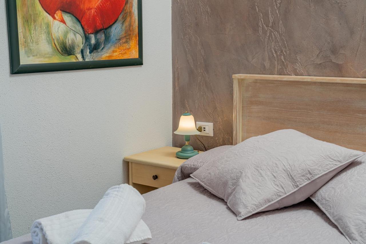 Rooms Tavolara San Teodoro  Eksteriør bilde