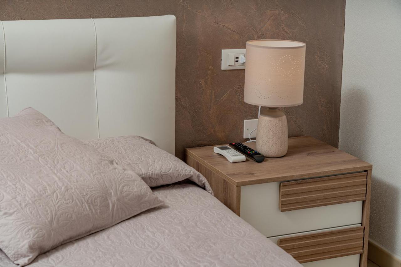 Rooms Tavolara San Teodoro  Eksteriør bilde